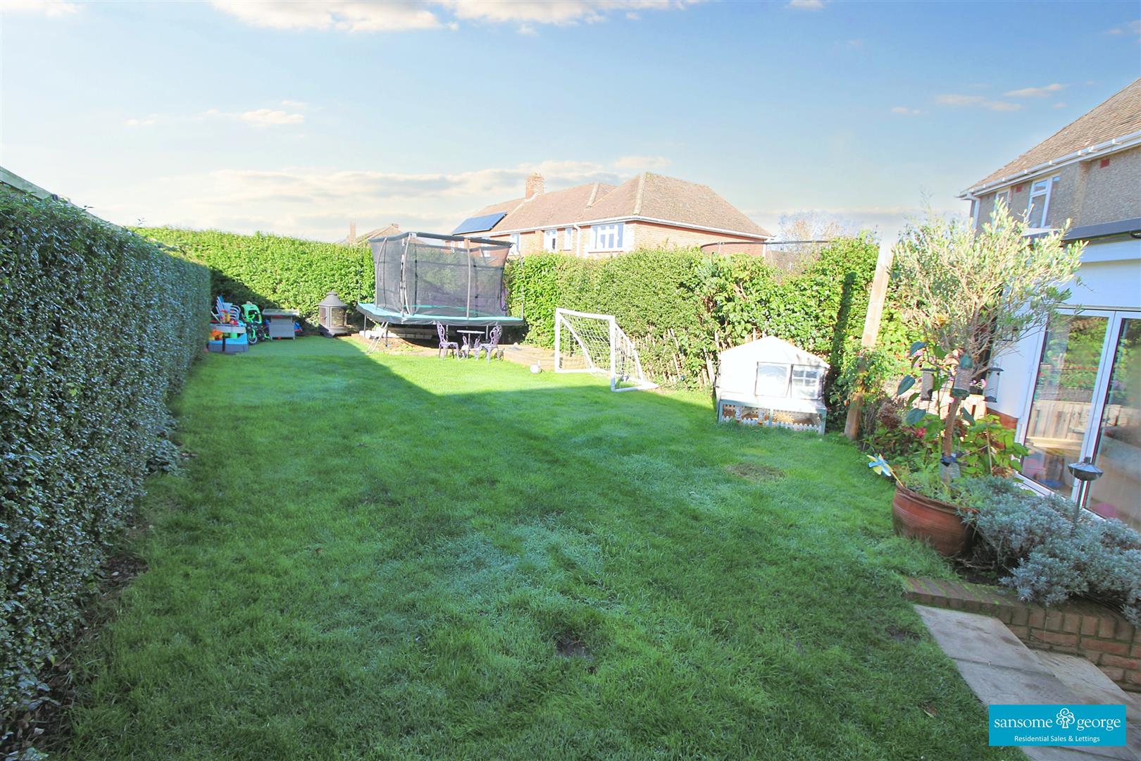 Westwood Road, Tilehurst, Reading